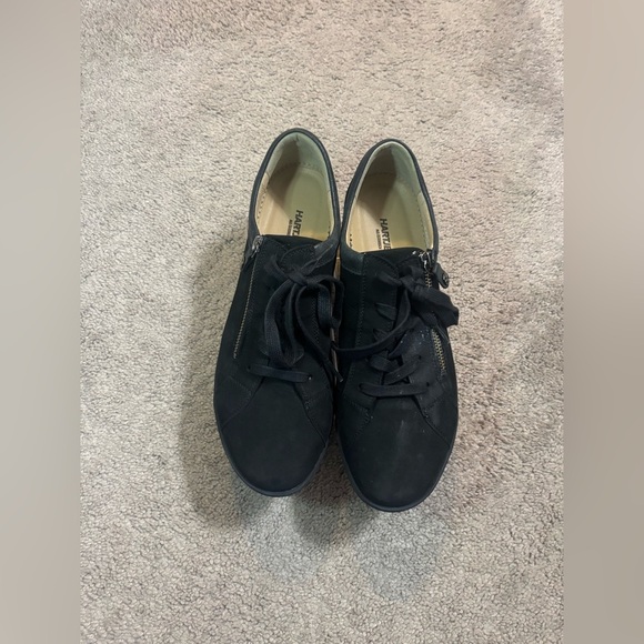 Women's Black Casual Sneakers with Side Zipper - Picture 12 of 12